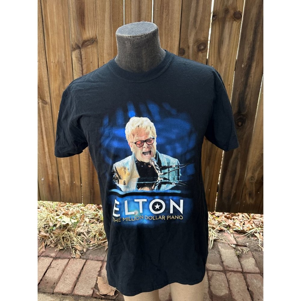 ELTON JOHN MILLION DOLLAR PIANO LAST SHOWS AT CAESAR'S T-SHIRT XL  NWOT